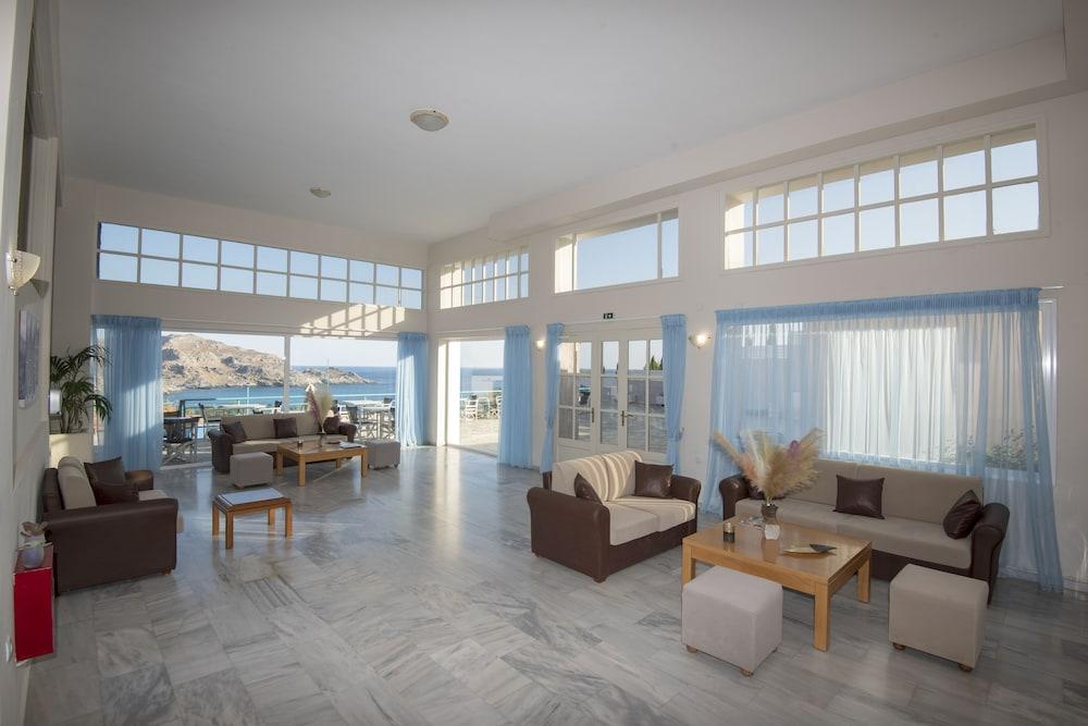 Damnoni Bay Otel Dış mekan fotoğraf