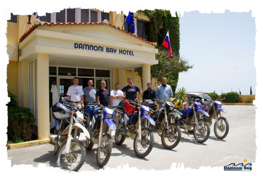 Damnoni Bay Otel Dış mekan fotoğraf