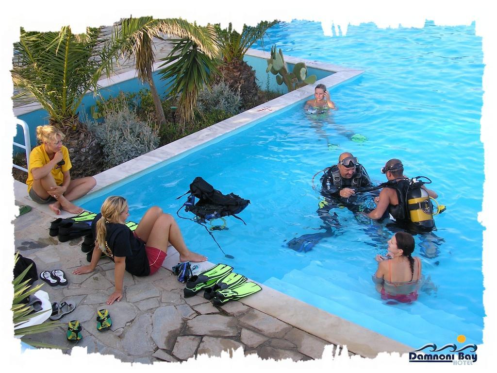Damnoni Bay Otel Dış mekan fotoğraf