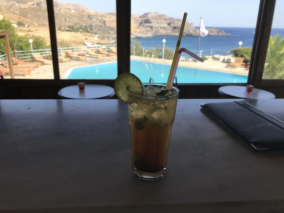 Damnoni Bay Otel Dış mekan fotoğraf